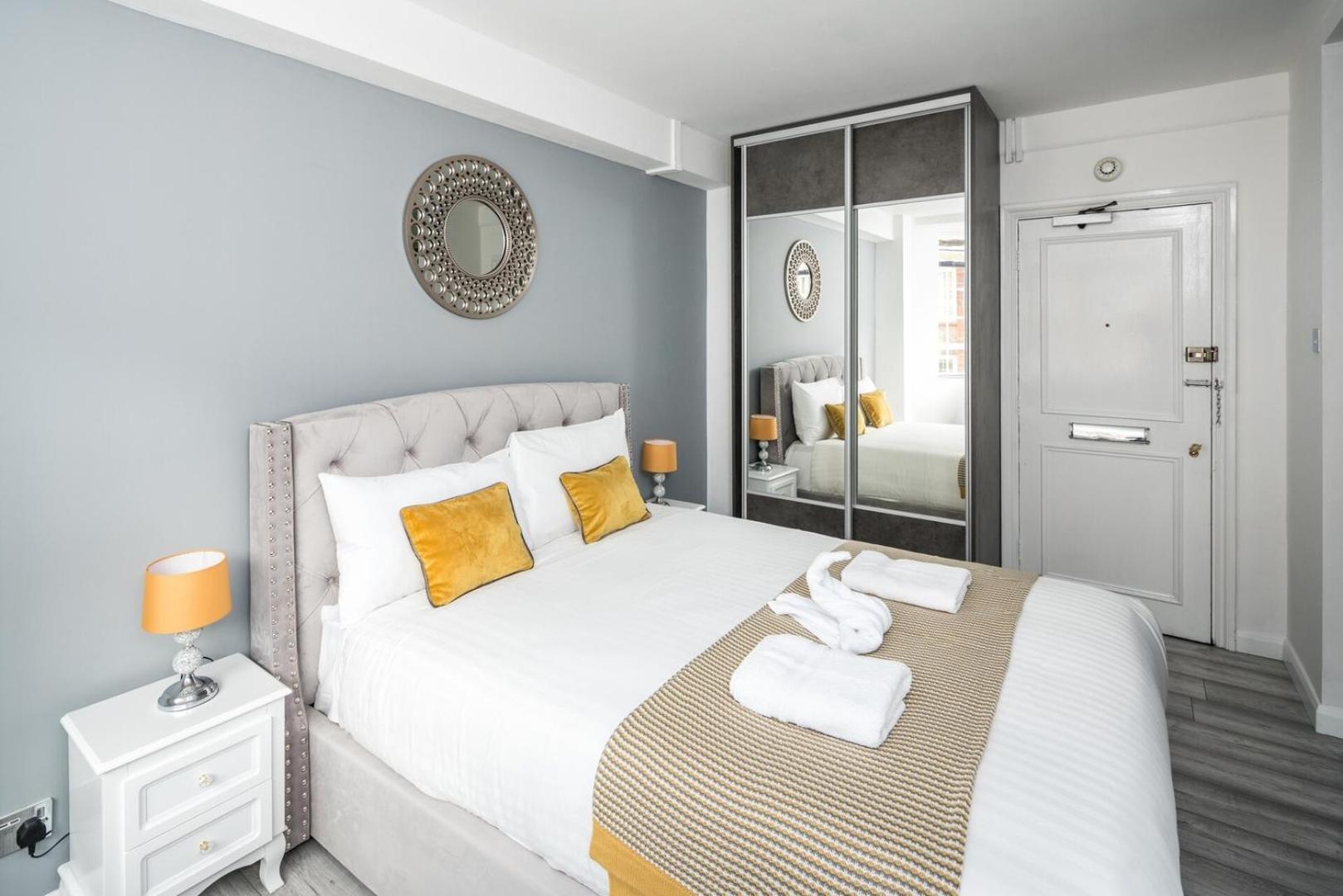 New Sleek & Modern Studio In The Heart Of Chelsea London Exterior photo